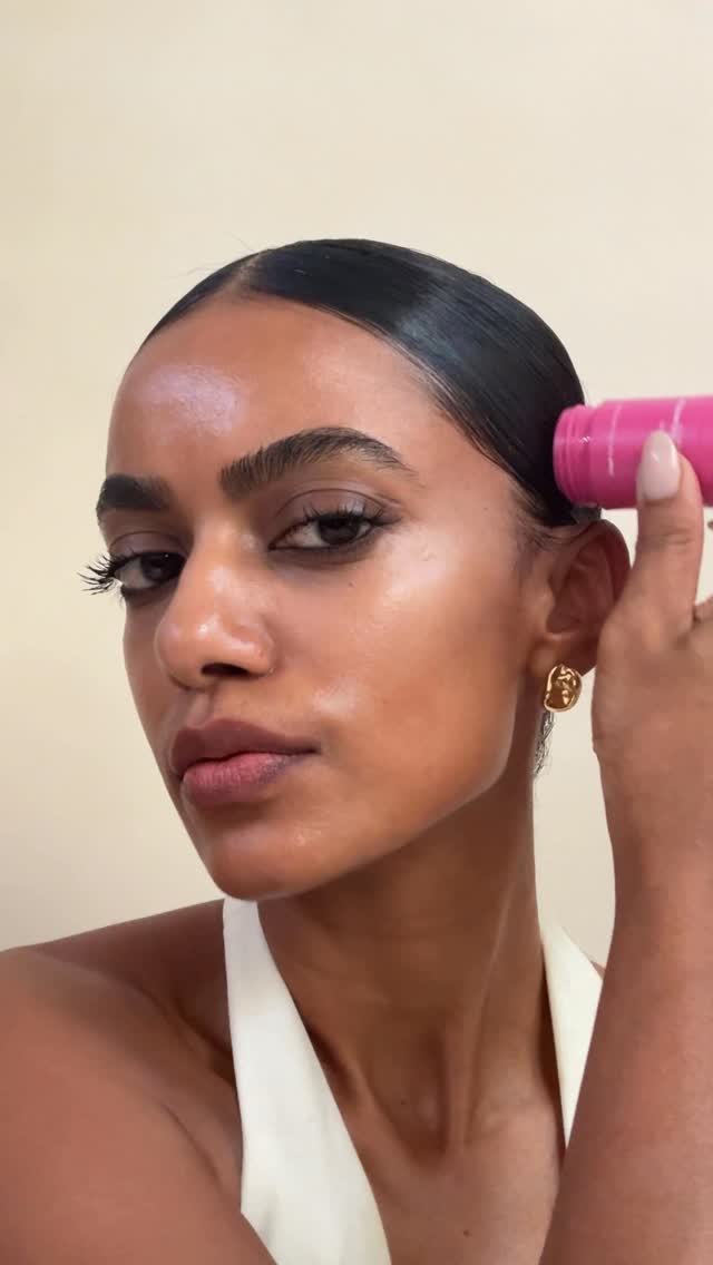 Instagram post by @stellasimona for Briogeo. Caption reads: [...] smooth, glossy slick-back with the @briogeo....