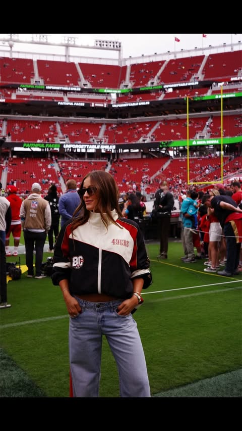 Instagram post by @hauskris for Rakuten. Caption reads: 49ers game day with @rakuten 🏈 Getting rewarded....