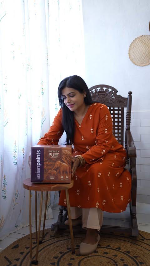 Instagram post by @mydecorworld1 for Asian Paints. Caption reads: [...] this special packaging initiative by Asian....
