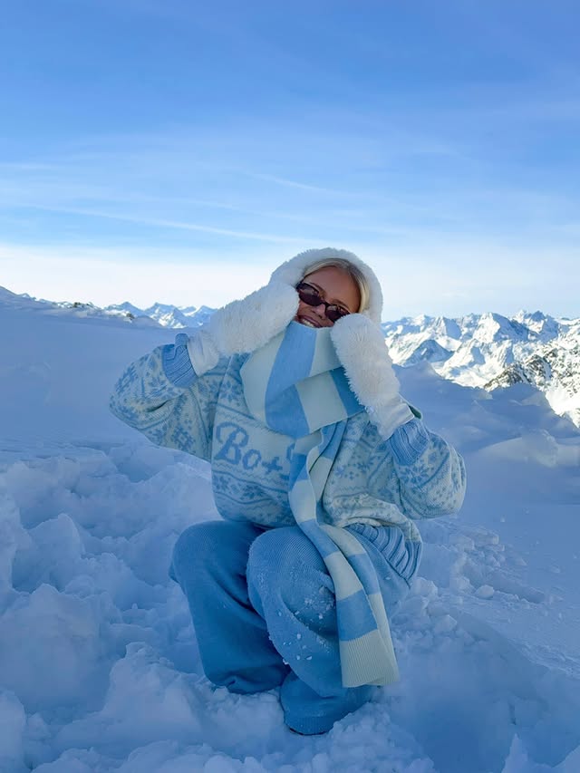 Instagram post by @barbarakristoffersen for boandtee. Caption reads: annonce @boandtee - baby blue snowbunny 🐰🩵✨.