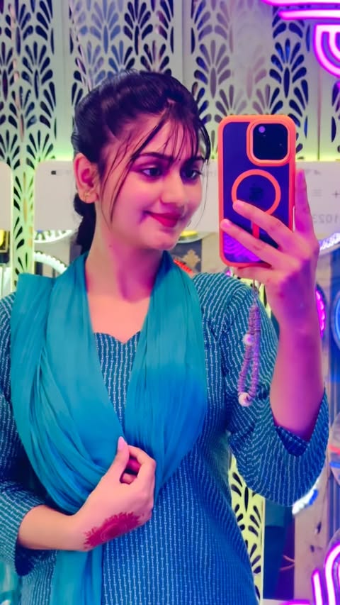 Instagram post by @iamkainatroshan for Instant Bollywood. Caption reads: GlassNwood Laxmipur siwan Contact No’ 9162732242....