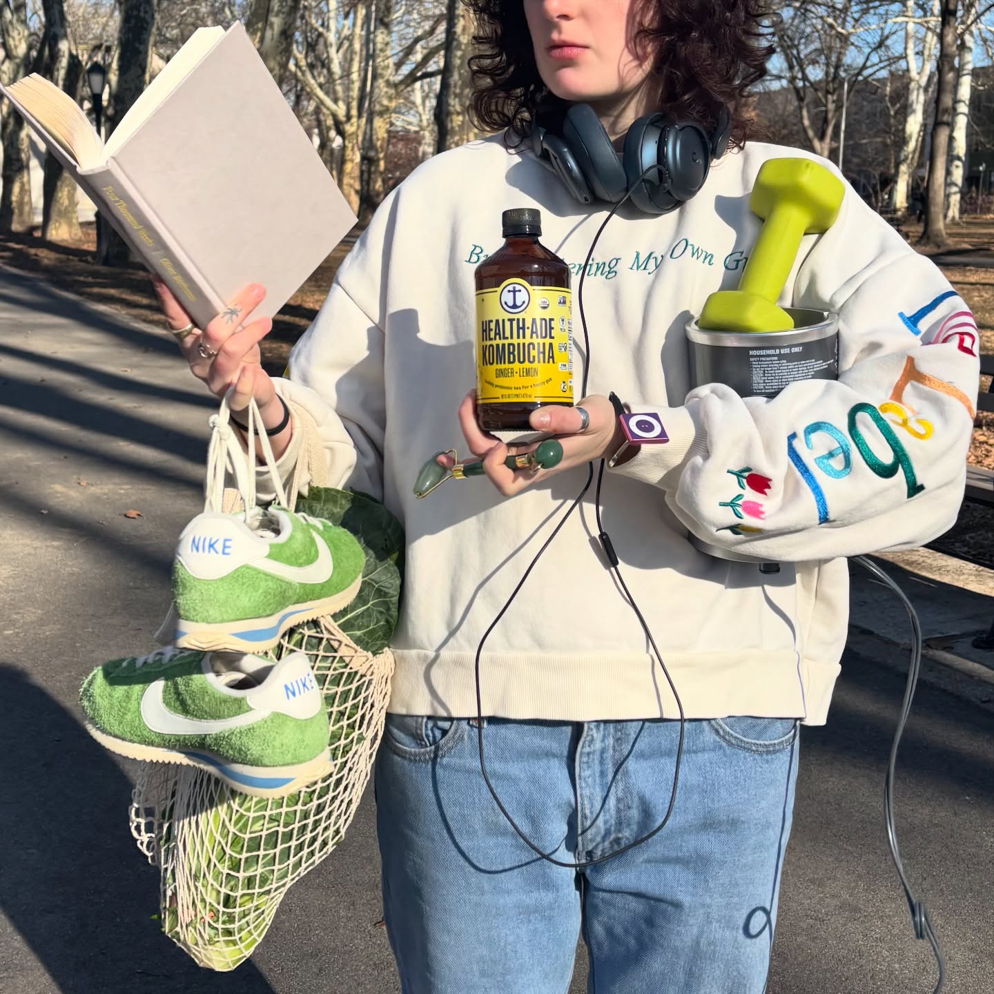 Instagram post by @girlscarryingshit for Health-Ade Kombucha. Caption reads: claire carrying shit: @healthade kombucha, jade....
