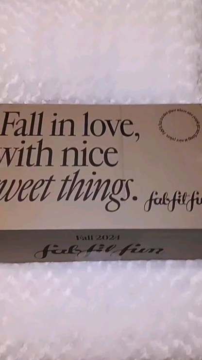 Instagram post by @jessicaschanksnow for FabFitFun. Caption reads: Hey Beauties! 💖 

#FabFitFunGiftedMe 

How....