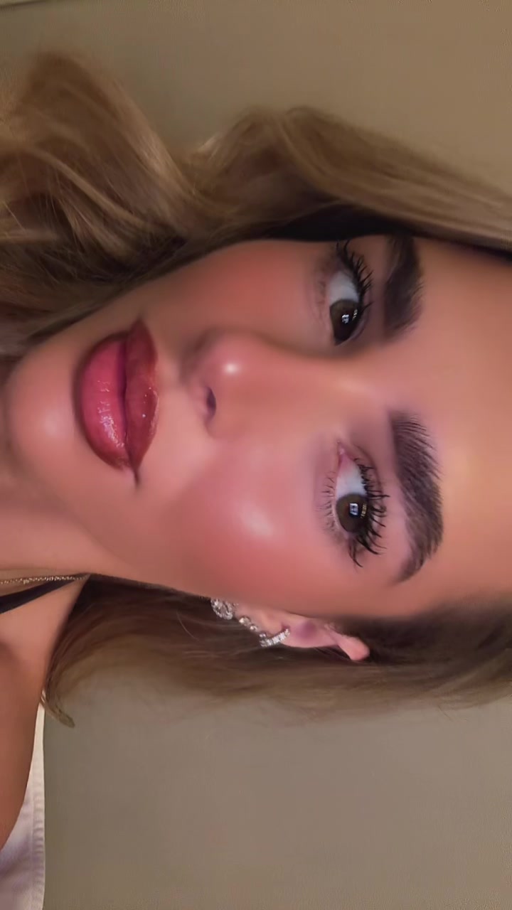 TikTok post by @sashamarielittle for By Boss Babes. Caption reads: Wow these results are insane 😧#foryou #lashsyrum....