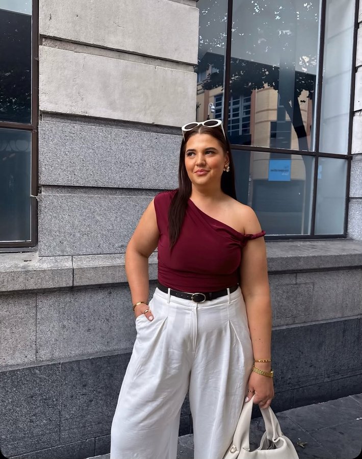 Instagram post by @irma_bruzaite for Pink Vanilla. Caption reads: In love with this top from @pinkvanillaofficial /....