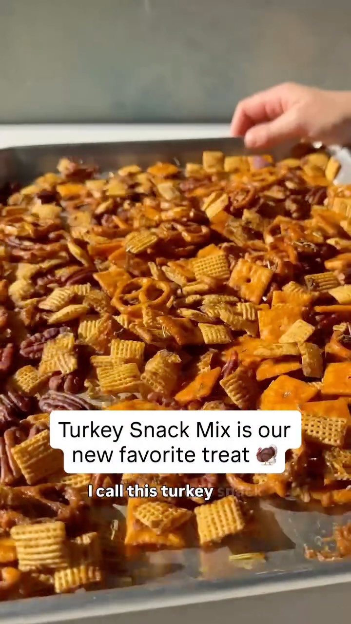 Instagram post by @francescadzani for Delish. Caption reads: Two things we can’t wait for: #Thanksgiving and....