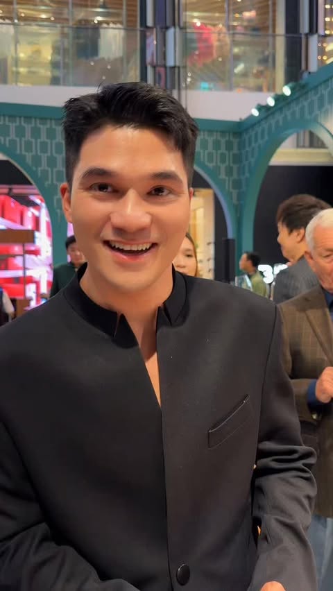 Instagram post by @hoang.tranvietbao for Montblanc. Caption reads: Let’s write the journey of 2026 with @montblanc....