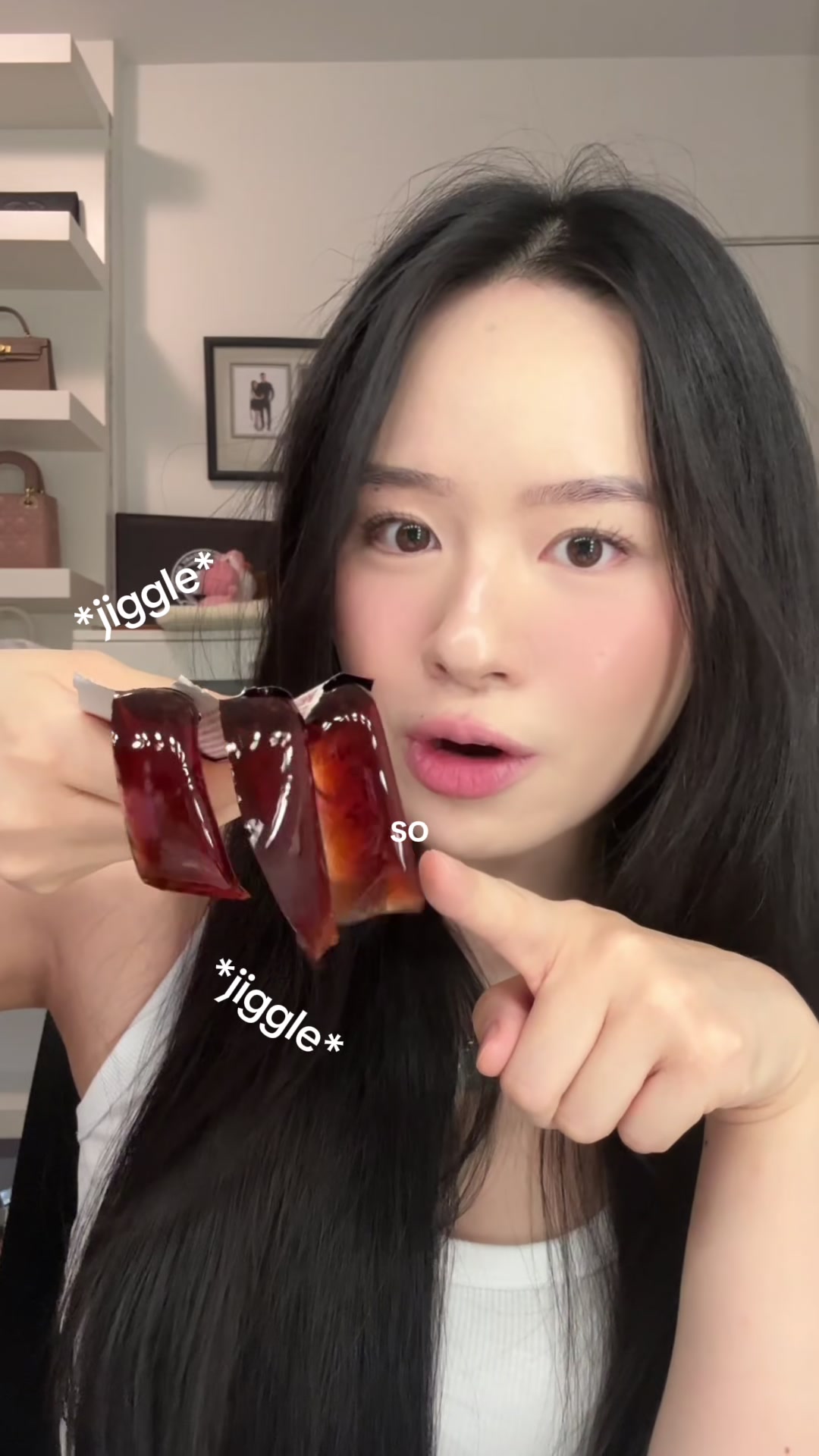 TikTok post by @crystalhe_ for FOODOLOGY US. Caption reads: [...] vacations and everyday debloating ♥️....