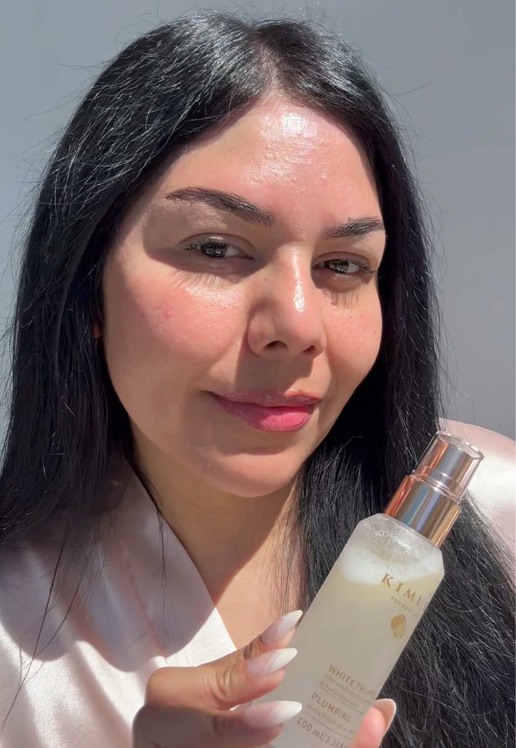 TikTok post by @makeupbyliz1013 for Kimuse. Caption reads: @KIMUSECOSMETICS White Truffle Spray Serum. .....