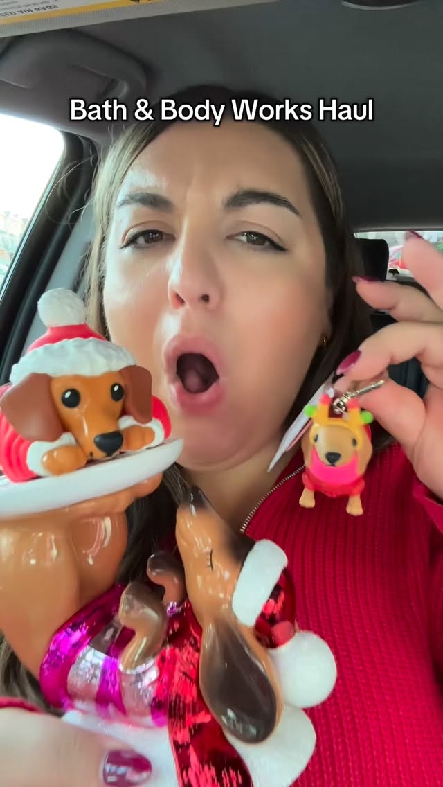 Instagram post by @daniellemariekanc for Bath & Body Works. Caption reads: Not me about to go back for the snowflake....