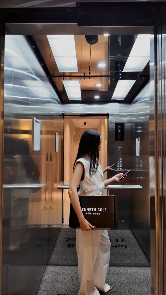 Instagram post by @hillaryrguerrero for Kenneth Cole. Caption reads: closet update con @kennethcolerd 🍸.