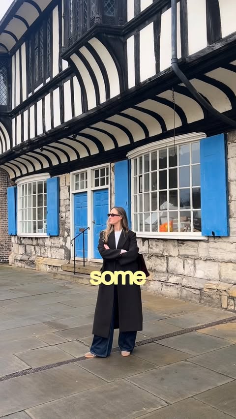 Instagram post by @emmakatehalltravels for Skyscanner. Caption reads: [...] the best last minute hotel deals with....