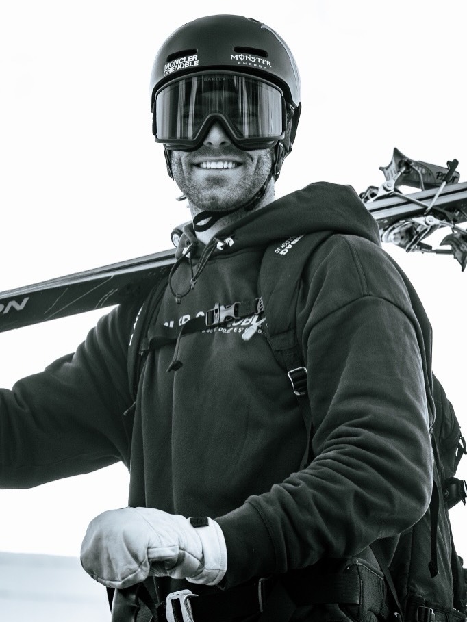Instagram post by @alexhallskiing for ACUVUE. Caption reads: [...] different places around the world. #Ad....