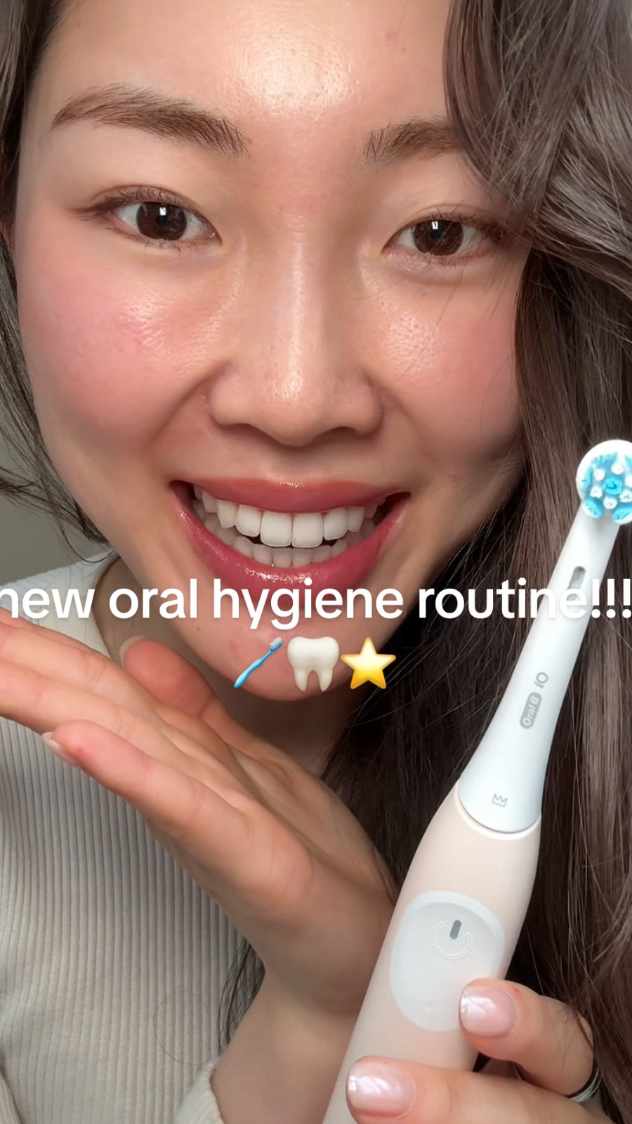Instagram post by @imhannahcho for Oral-B. Caption reads: #oralbpartner #ad i've never gotten so many....