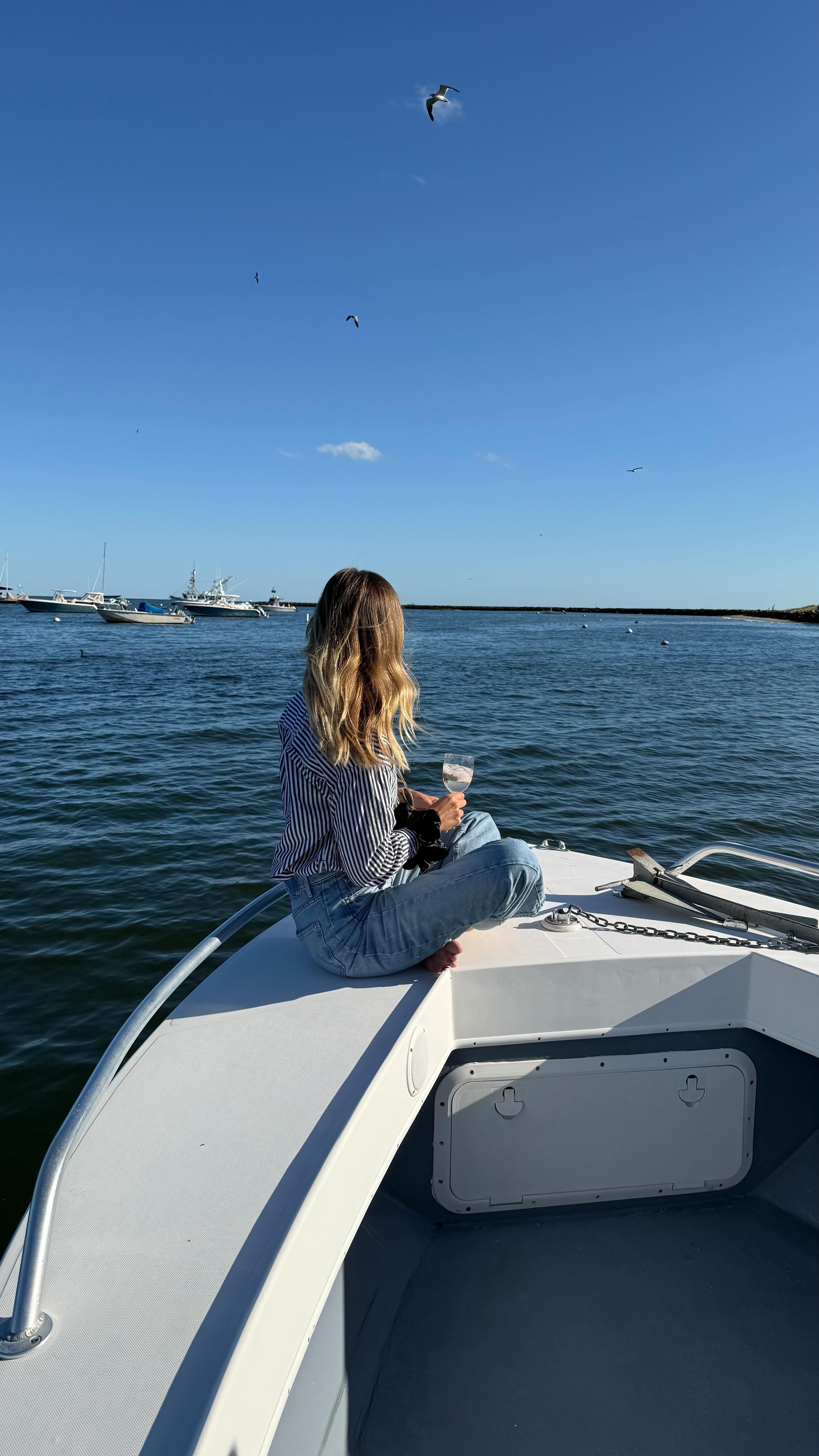 Instagram post by @girlwiththeslickback_ for Origins. Caption reads: Fall 🍎 beauty starts now with @origins NEW....