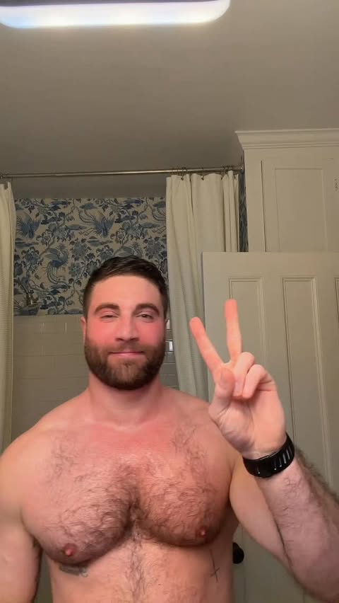 Instagram post by @thefrezza for Peace Out Skincare. Caption reads: Skincareeee @peaceoutskincare  Products Used:....