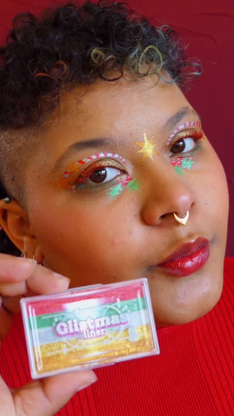 Instagram post by @violet.te_frs for Blend Bunny Cosmetics. Caption reads: [...] Garden of stars @ellis_atlantis x....