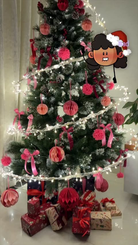 Instagram post by @_potatoface__ for Google India. Caption reads: Last minute Christmas decorations? Why not make it....