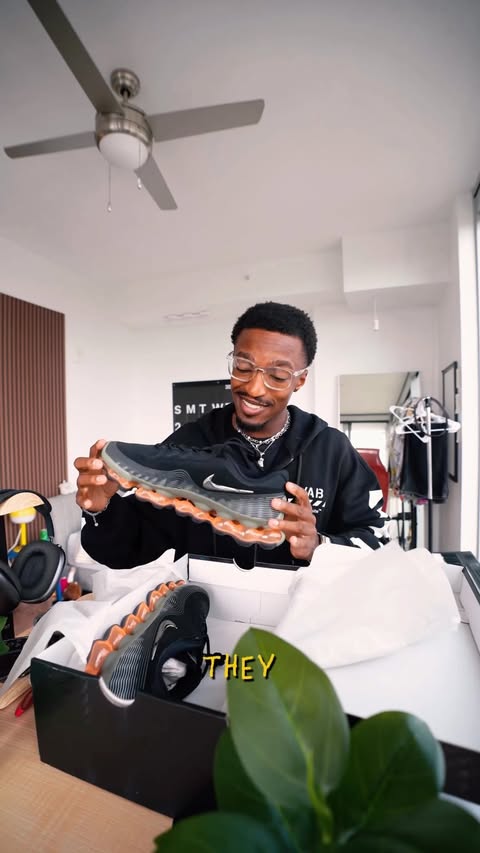 Instagram post by @nxlgabe for JD Sports. Caption reads: [...] love you bro @_1jking_ 🫶🏽! Thanks to....