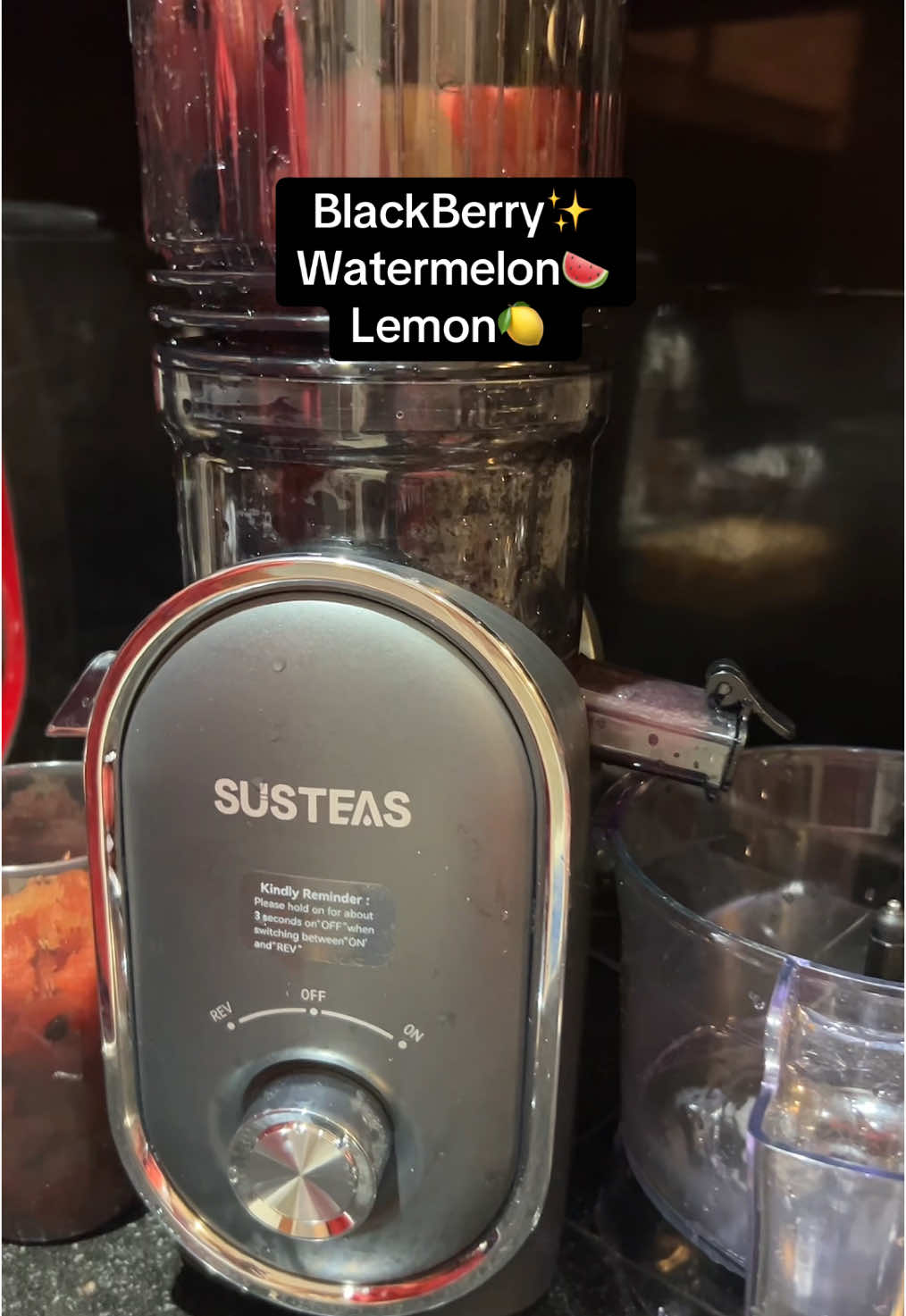 TikTok post by @crystallgreene for SUSTEAS. Caption reads: I’m 😍 obsessed ✨ @SUSTEAS US #susteasjuicer....