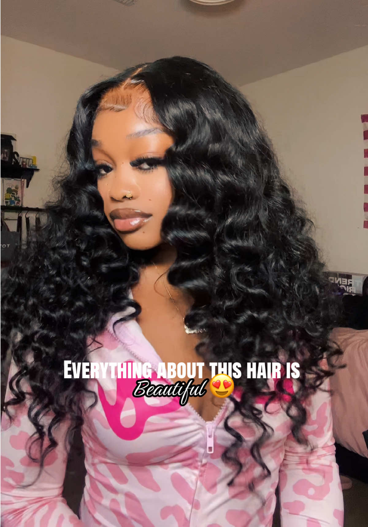 TikTok post by @imthepradabae for Wiggins Hair. Caption reads: hair from @wigginshairwig 😍🔥 | 🔗IN BIO!! PRE....