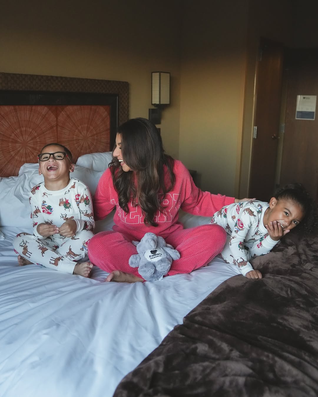 Instagram post by @foreverjenypher for Kalahari Resorts. Caption reads: ➡️ SWIPE to see how @KalahariResorts makes your....