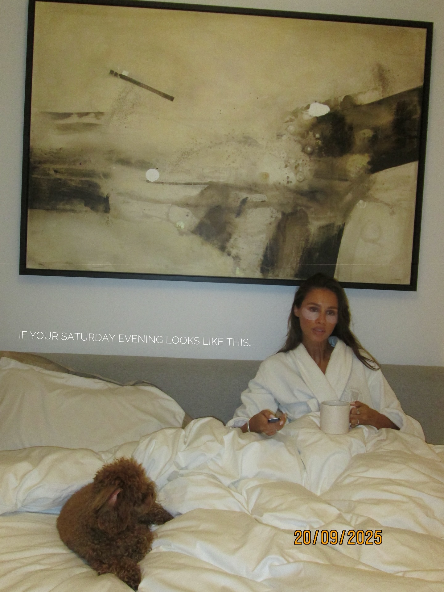 Instagram post by @deimantekazenaite for Newcrush. Caption reads: Jeiguu tau virš 30-imt ir tavo šeštadienio vakaras....