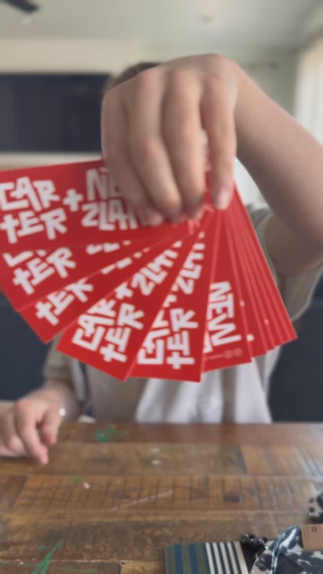 Instagram post by @carter_metcalfe_mtb for Thread Wallets. Caption reads: Come say hi if you see us in the airports or in....