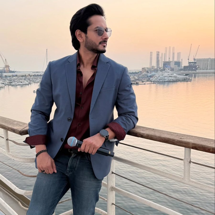 Instagram post by @musician.fahmilkhan for Namshi. Caption reads: What's that feeling when you deeply desire....