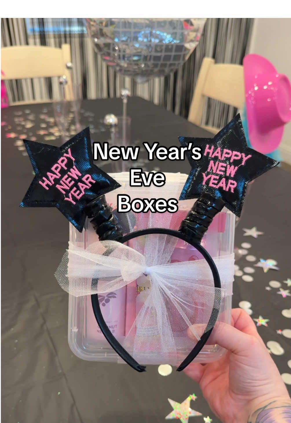 TikTok post by @lifewithdaniielle for Glow Recipe. Caption reads: [...] HAPPY NEW YEAR! 🎉 these turned out SO CUTE!....