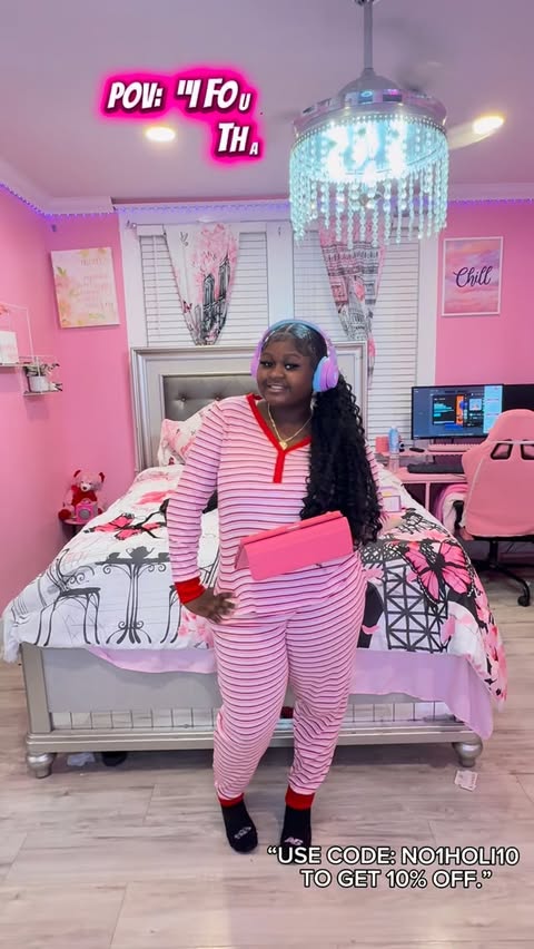 Instagram post by @wooshie29 for iClever. Caption reads: @icleverkids 
Use my discount code: NO1HOLl10.