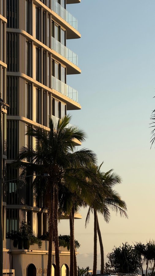 Instagram post by @livkelly__ for EvolveYou. Caption reads: I love my morning routine - adding a slower....