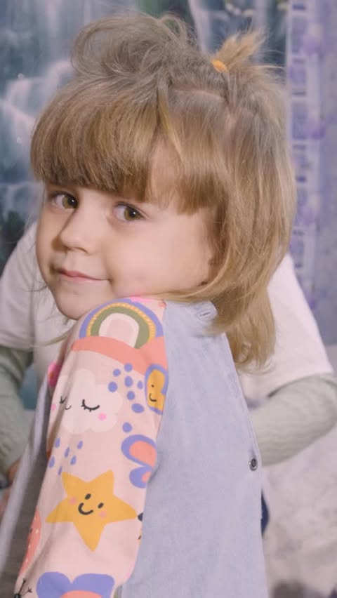 Instagram post by @ukinukraine_ for UNICEF. Caption reads: 🇺🇦Сніжана з Миколаївщини сама виховує трьох....