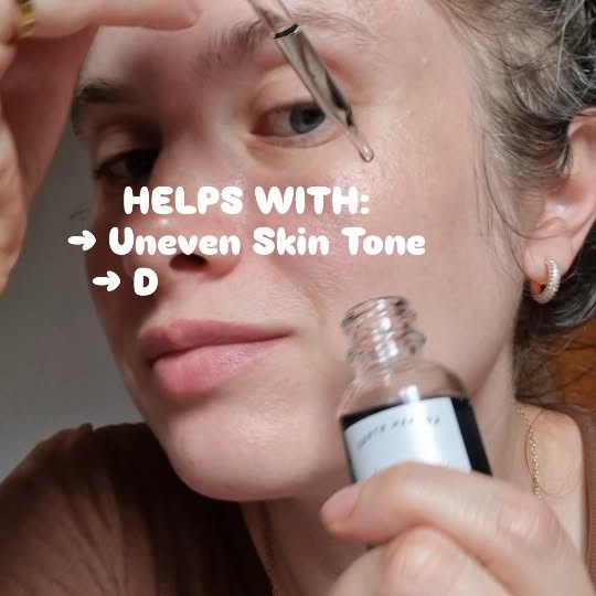 Instagram post by @ciocirlan_gabriela for Earth Harbor. Caption reads: Much loved product MARINA Biome Brightening....