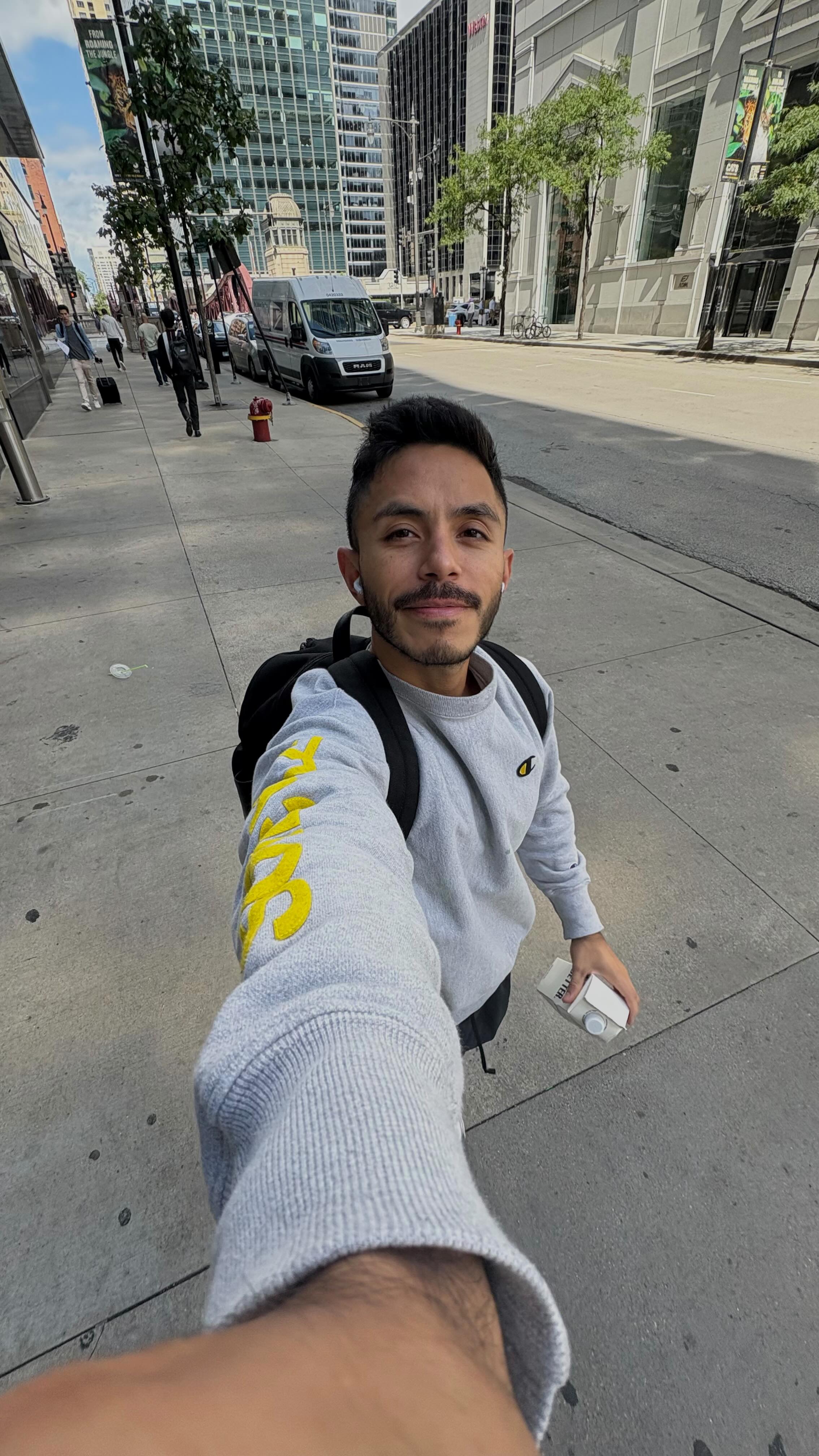 Instagram post by @3ric.castro for SoulCycle. Caption reads: [...] time. Thank you for clipping in 💛....