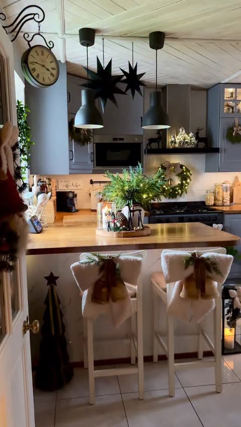 Instagram post by @jennifershomeinterior for B&M Stores. Caption reads: “If cosy had an address, it would be here… where....