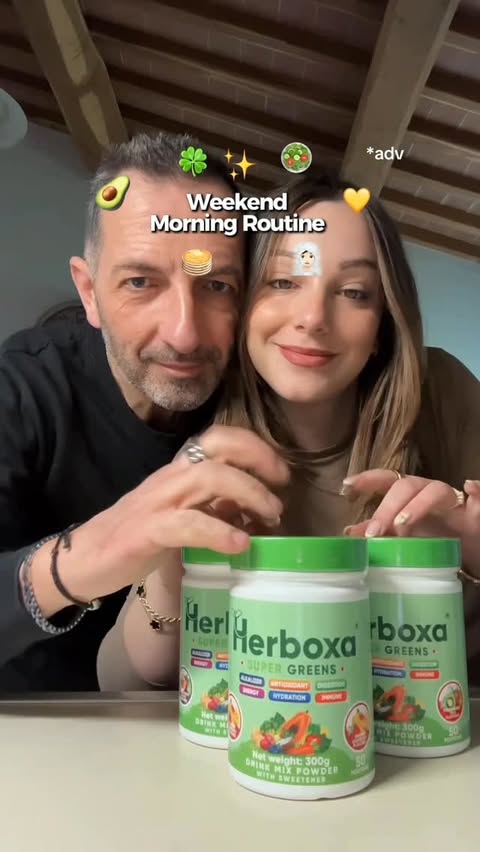 Instagram post by @nicaesam for Herboxa. Caption reads: [...] nostra slow morning del weekend ☕️ #adv....