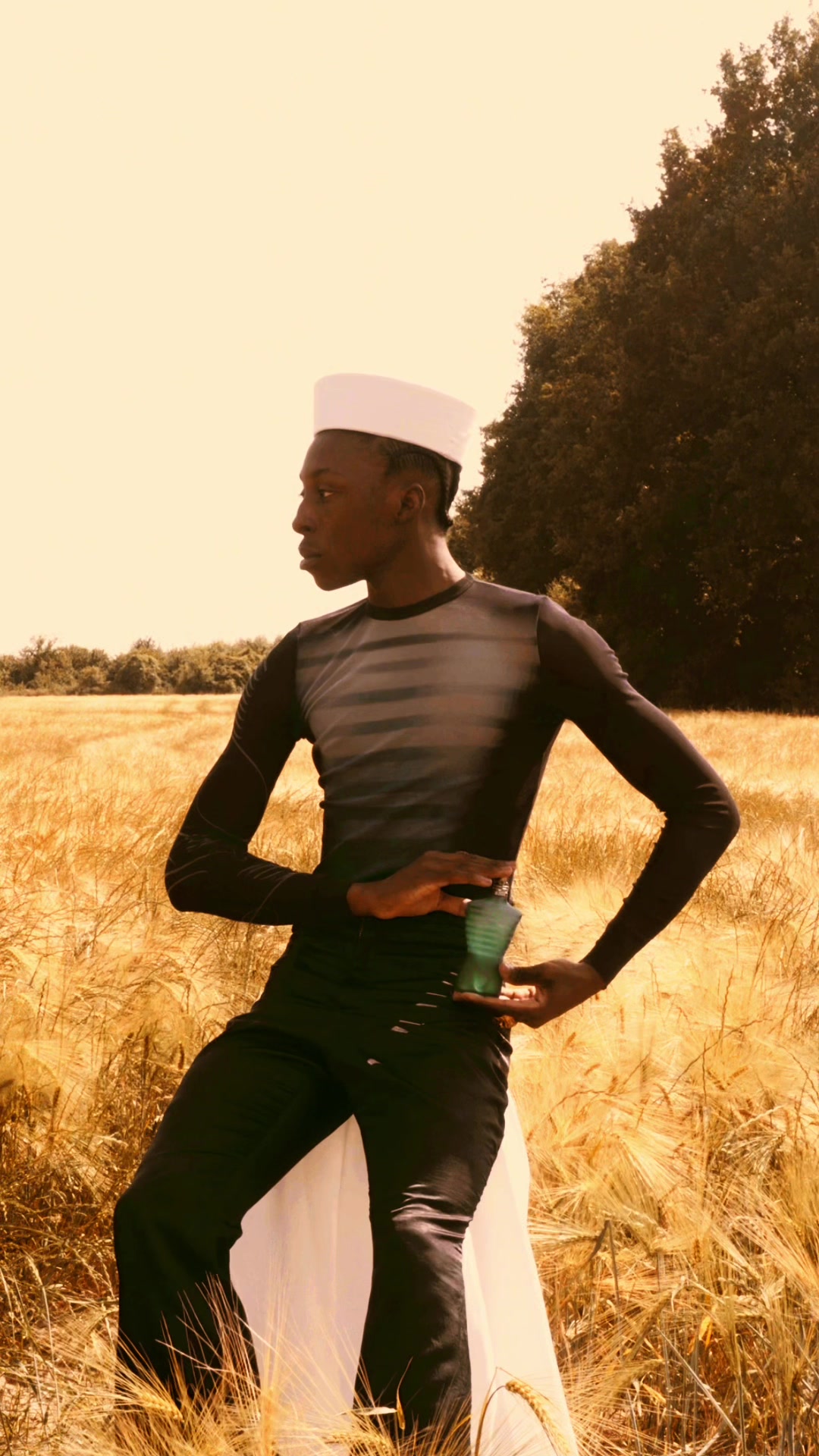 TikTok post by @samirsabe_ for JeanPaulGaultier. Caption reads: Le Male de @JeanPaulGaultier, ce parfum à la fois....
