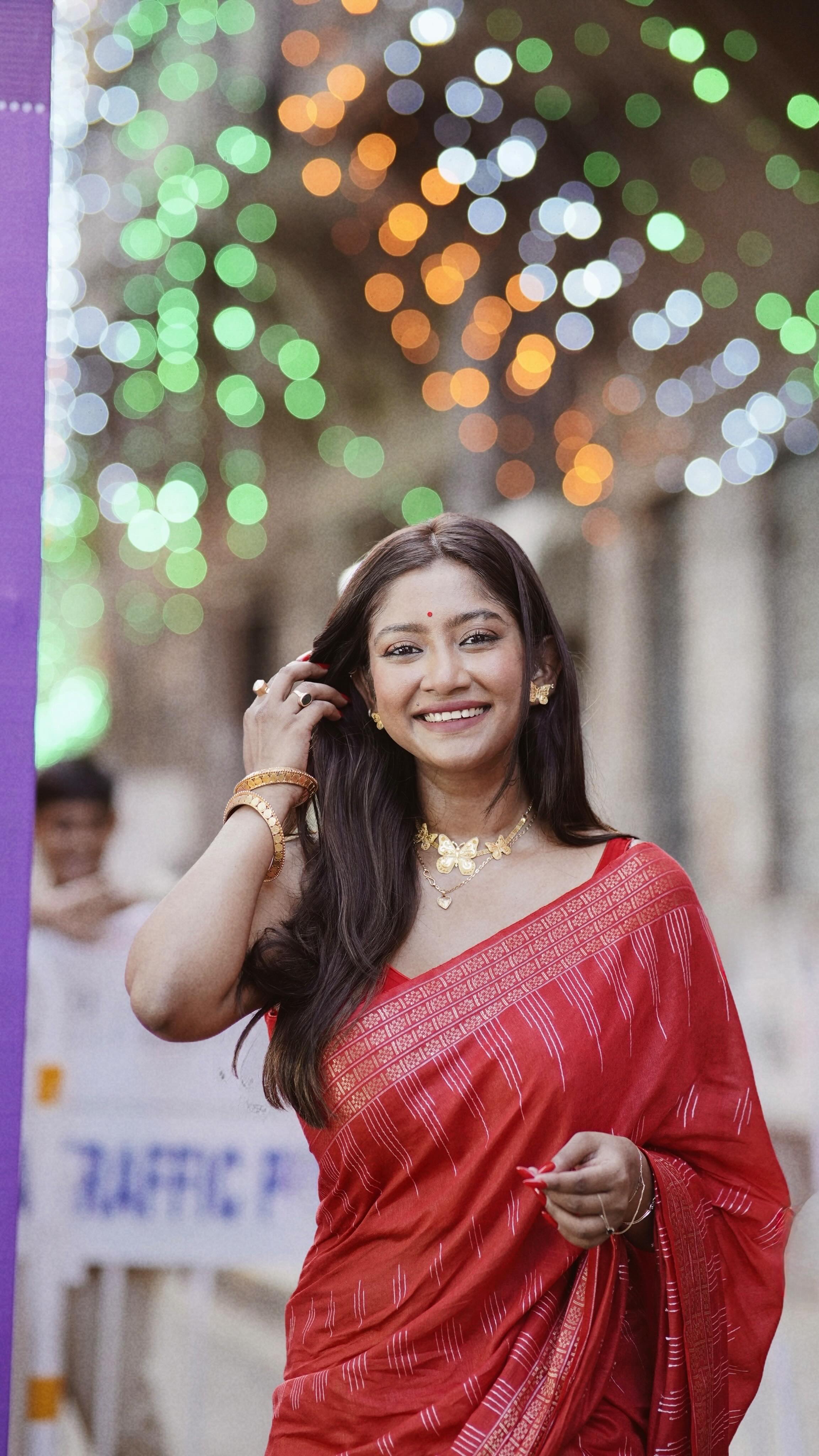 Instagram post by @its.priyankaa for Blue Heaven Cosmetics. Caption reads: ✨ Step into the festive vibes with Zepto x Blue....