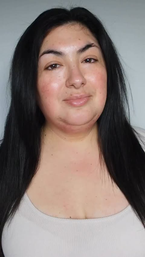 Instagram post by @brendasbeautyblog for Benefit Cosmetics. Caption reads: #benefitcosmeticsgiftedme @benefitcosmetics 

😘🙌....