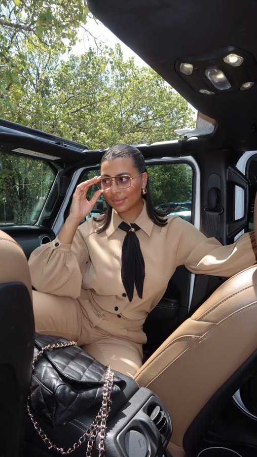 Instagram post by @tariana_mariah for Scotch & Soda. Caption reads: It’s all about the details✨ Let’s style these....