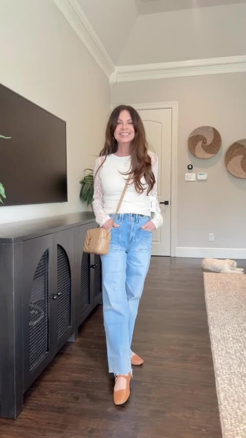 Instagram post by @makeupobsessedmom for Wantable. Caption reads: [...] talk DENIM… I’m trying on my latest....