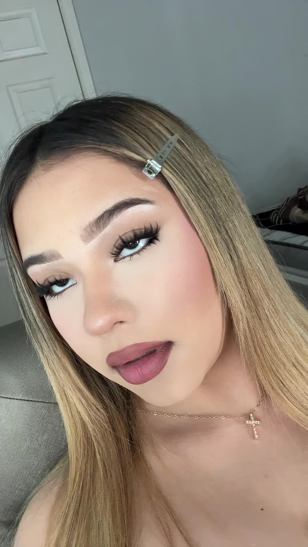 TikTok post by @nqtxlie1 for Kisslily. Caption reads: #kisslily #kisslilylashes [...].