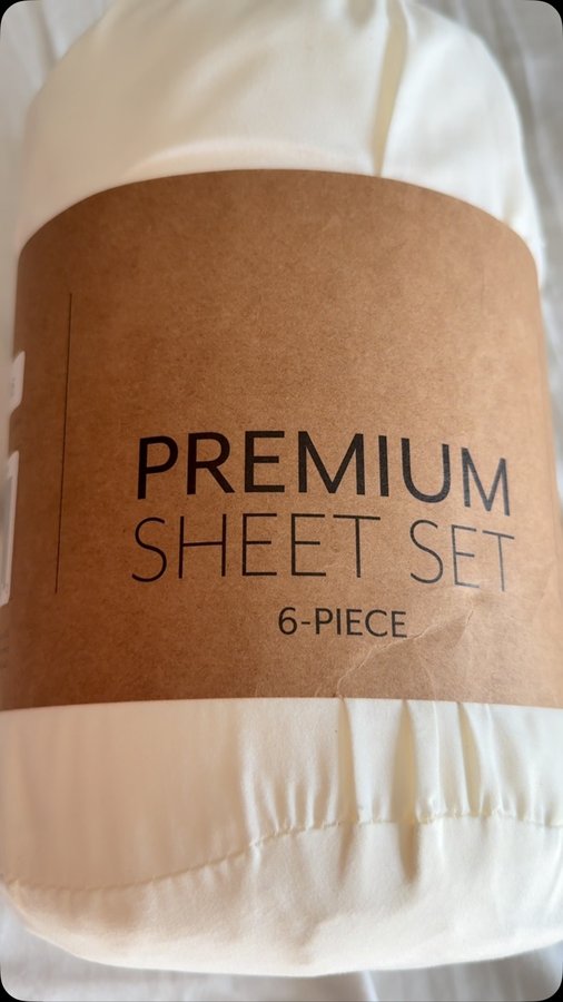 Instagram post by @elegantdecorbysandra_ for Linens & Hutch. Caption reads: Okay, I’m obsessed. These sheets are so soft and....