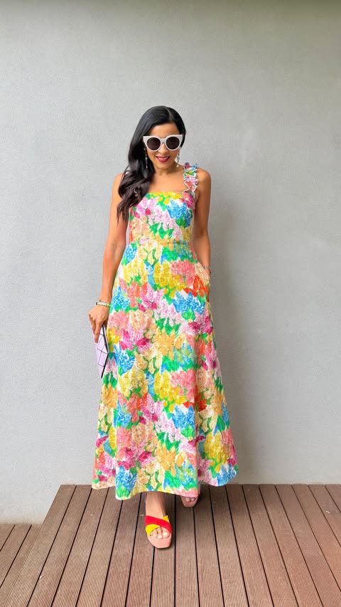 Instagram post by an influencer for Frank & Dollys. Caption reads: When colour and joy collide in a dress!! 🌈💃🏻❤️....