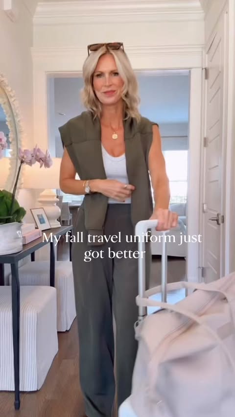 Instagram post by @annabdaly for SPANX. Caption reads: SPANX did very, very well with this one. 🤎 [...].