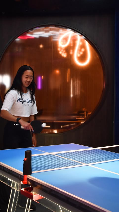 Instagram post by @tennischampann for Crowne Plaza Hotels & Resorts. Caption reads: Really enjoyed my stay at @crowneplazamelbourne in....