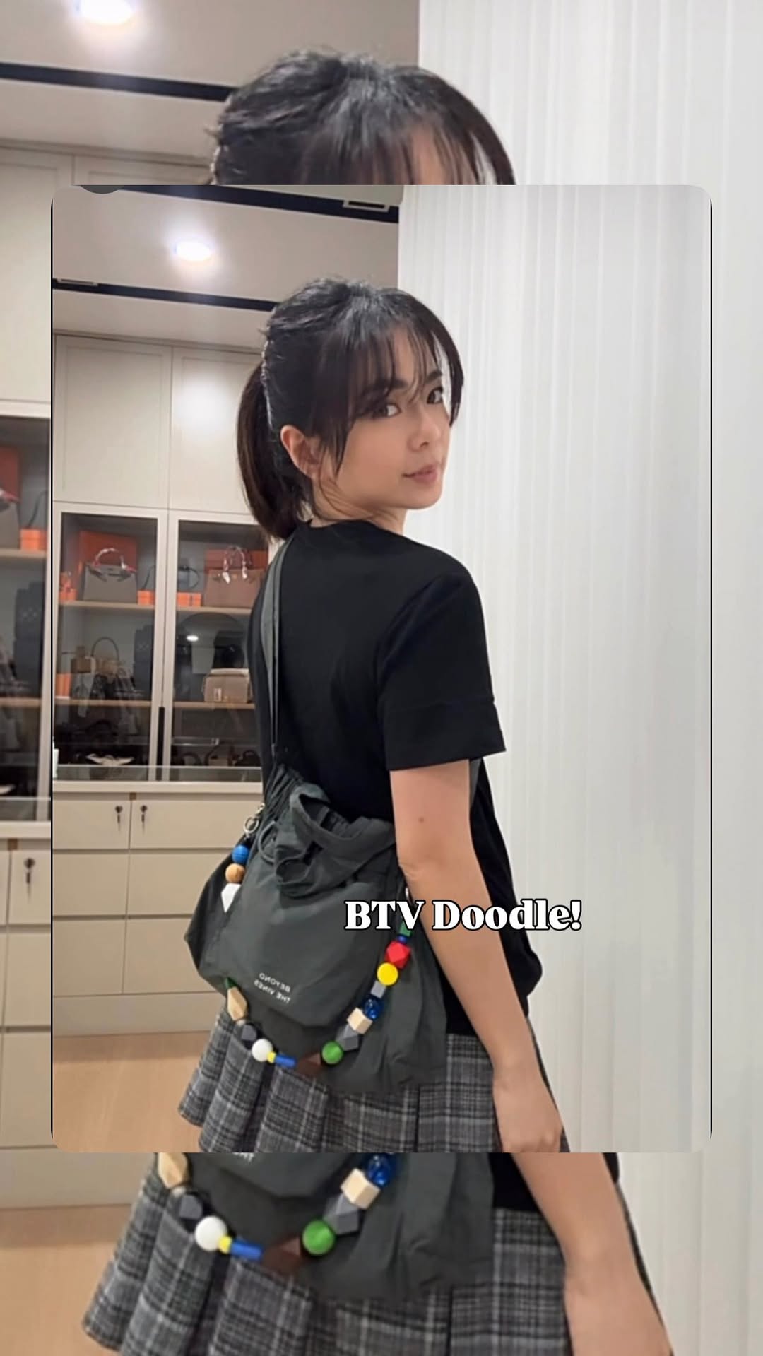 Instagram post by @essywidjaja for Beyond The Vines. Caption reads: OOD with @beyondthevines ! 
Dumpling doodle with....