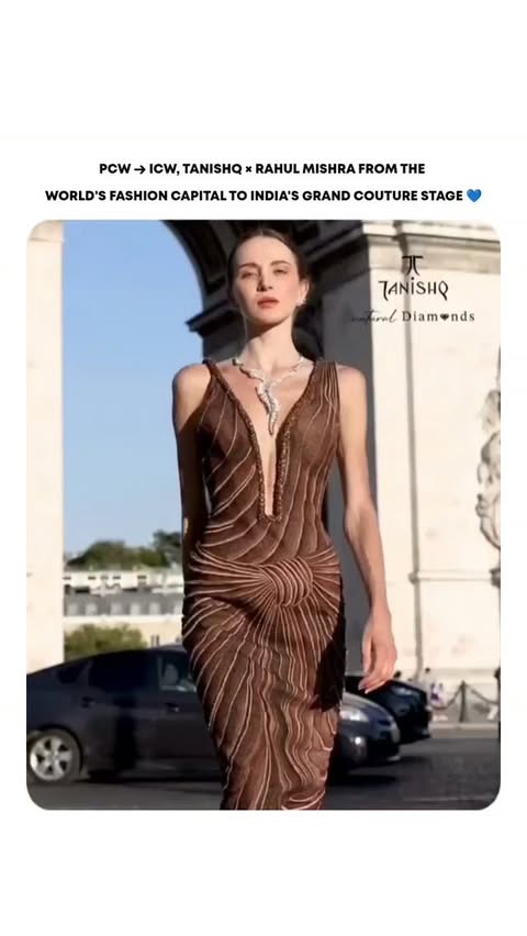 Instagram post by @friendshiipgangs for Tanishq. Caption reads: [...] In collaboration with Rahul Mishra, Tanishq....