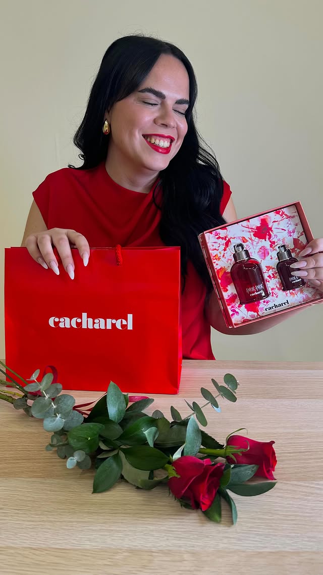 Instagram post by @alex.candelab for Druni. Caption reads: [...] mismas con AMOR AMOR de @cacharelparfums....